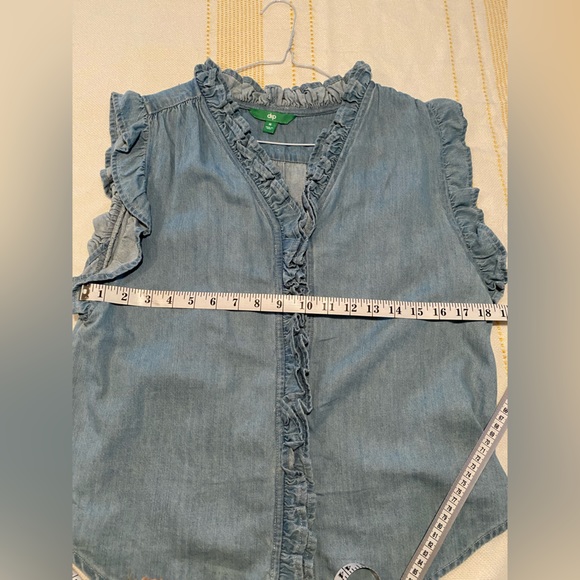 Dip Denim Button Down Top with Ruffle Details - Picture 4 of 8